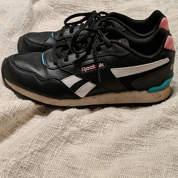 DSW exclusive Reebok - Picture 3 of 3